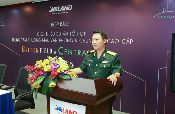 Ông Vũ Thành Huế, Phó Chủ tịch HĐQT, Tổng giám đốc MBLand Holdings phát biểu tại buổi lễ.