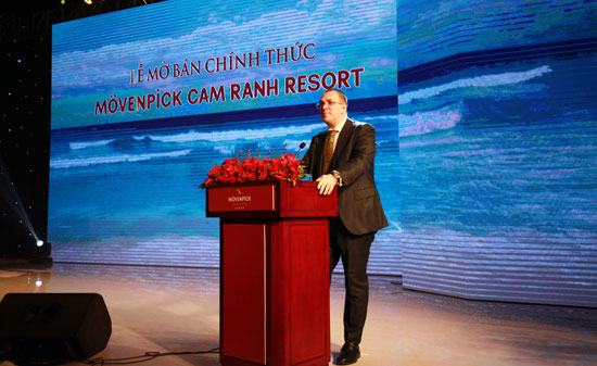 2.	Hannes Romauch – Tổng giám đốc Công ty CP Đầu tư Du lịch Eurowindow Nha Trang