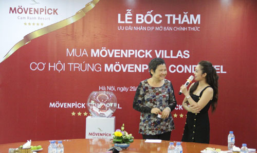 Bà Đỗ Thị Thái, KH mua 02 căn Movenpic... k Condotel trị giá 2.7 tỷ đồng (5).JPG Mở bằng