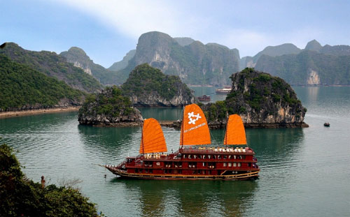 Quảng Ninh: Điểm đến lý tưởng của khách du lịch trong nước và quốc tế