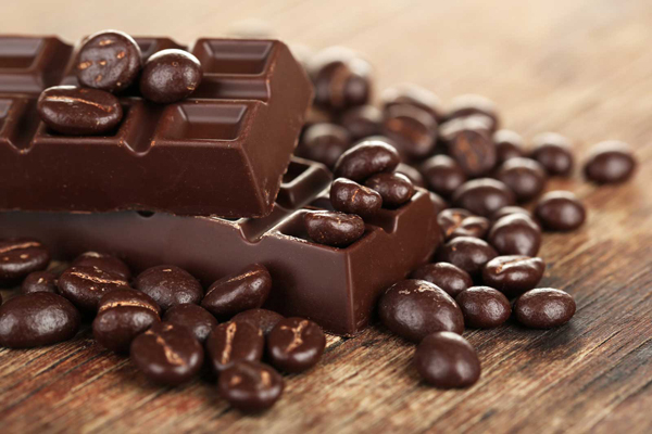 Chocolate đen đặc biệt tốt cho trí não của phụ nữ trẻ và người già.